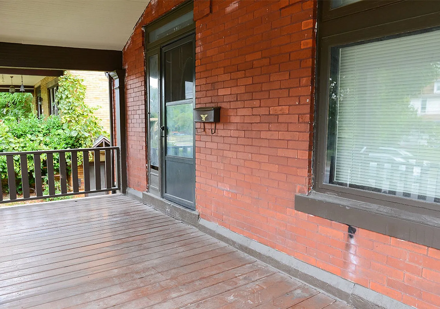 4 bed, 2.0 bath, $2,200 — Photo 2