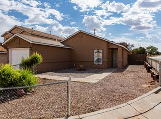 1335 Ojo Sarco St SW, Albuquerque, NM 87121