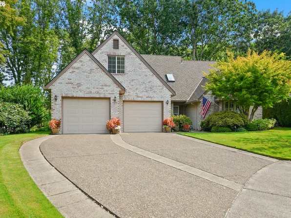 31530 SW Village Green Ct, Wilsonville, OR 97070