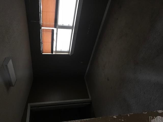 2nd image of 2144 Frazier Rd
