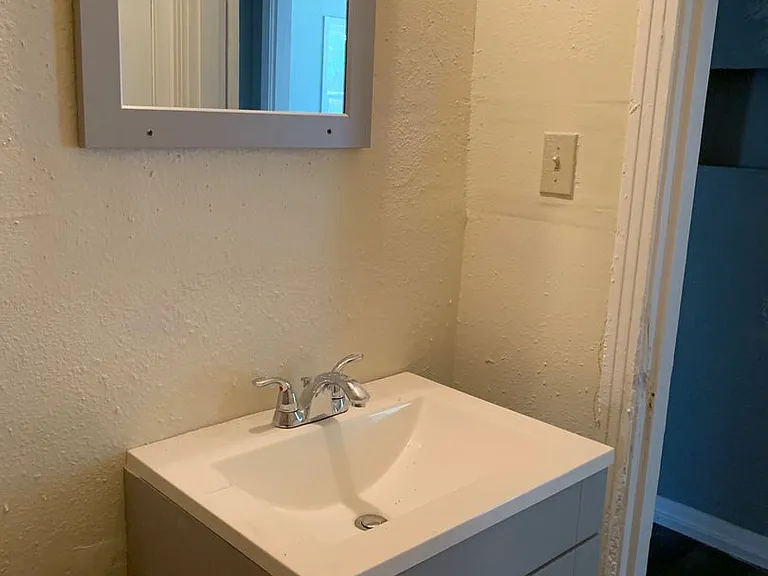 1068 Blanchard Pl — Photo 14