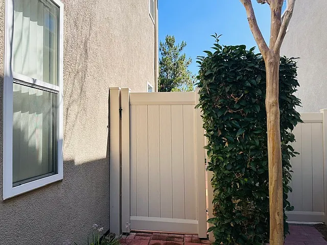 2569 Garnet Peak Rd — Photo 23