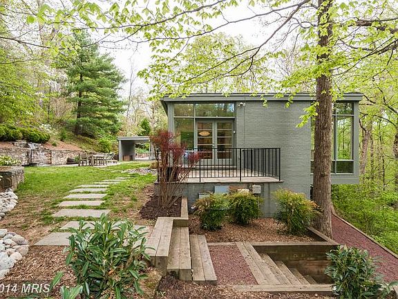 2nd image of 7933 Deepwell Dr