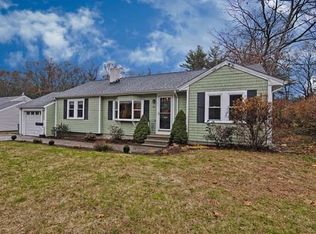 41 Berkshire Ave, Sharon, MA 02067