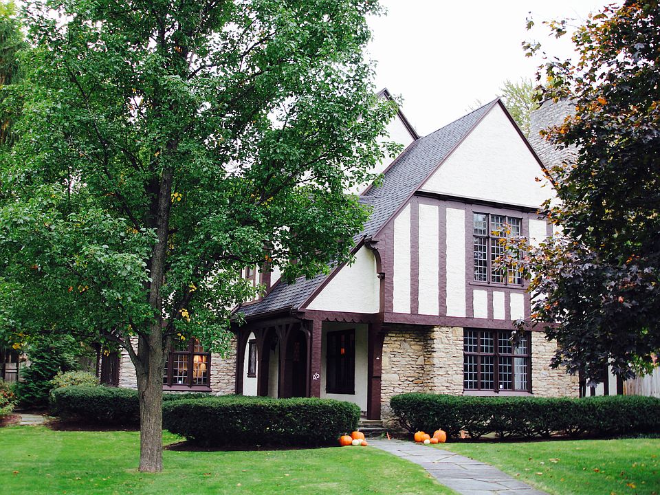 Enchanting tudor