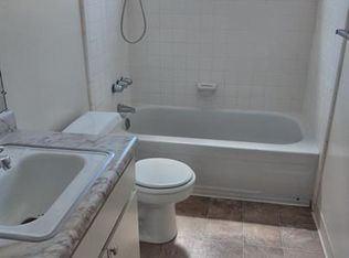 1851 Salem Ave #16, Santa Rosa, CA 95401