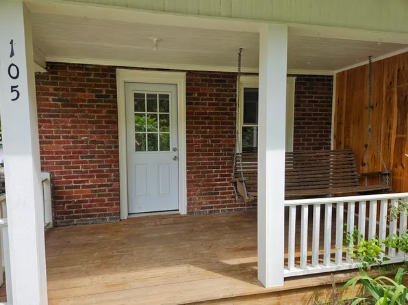 105 Campbell St, Swannanoa, NC 28778