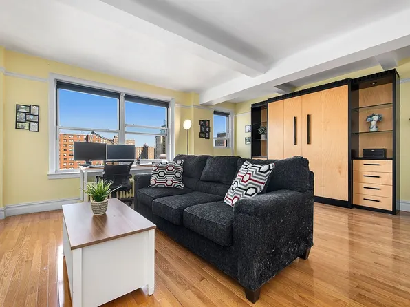 235 W 102nd St APT 12F, New York, NY 10025