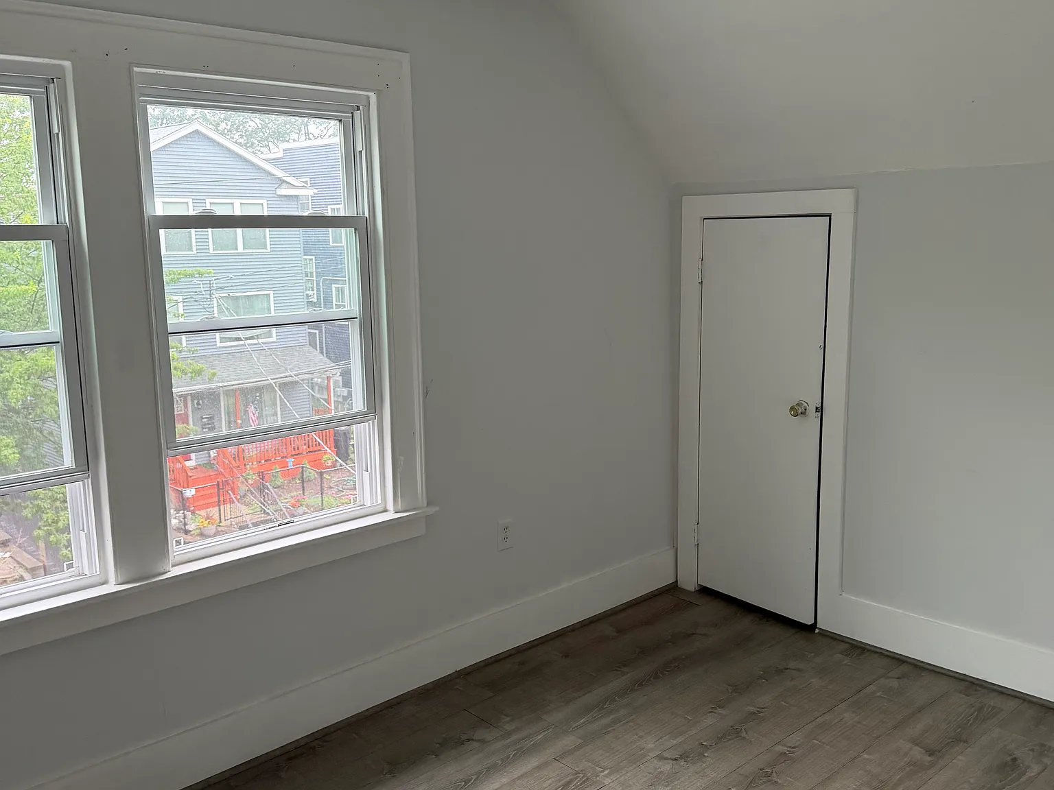 3 bed, 1500 sqft, $2,000 — Photo 4
