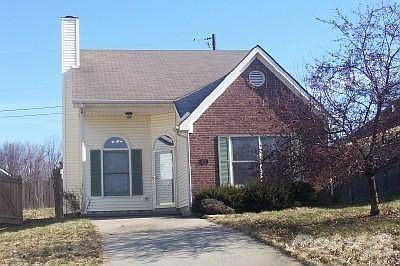 2nd image of 613 Princeton Cir