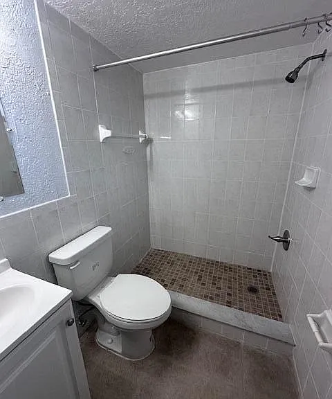 1450 39th St NW — Photo 18