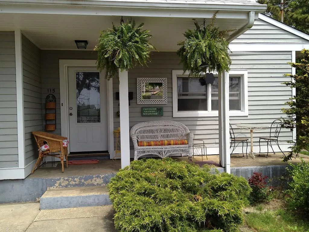 Third Avenue, Manasquan — Photo 1
