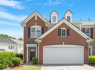 401 Dyersville Dr, Morrisville, NC 27560
