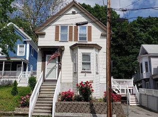 83 Beech St, Lowell, MA 01850