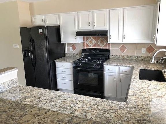 4th image of 1755 Deanna Dr