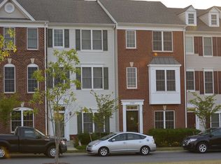 25091 Francisco Ter, Chantilly, VA 20152