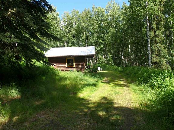 2nd image of 2128 Toboggan Ln