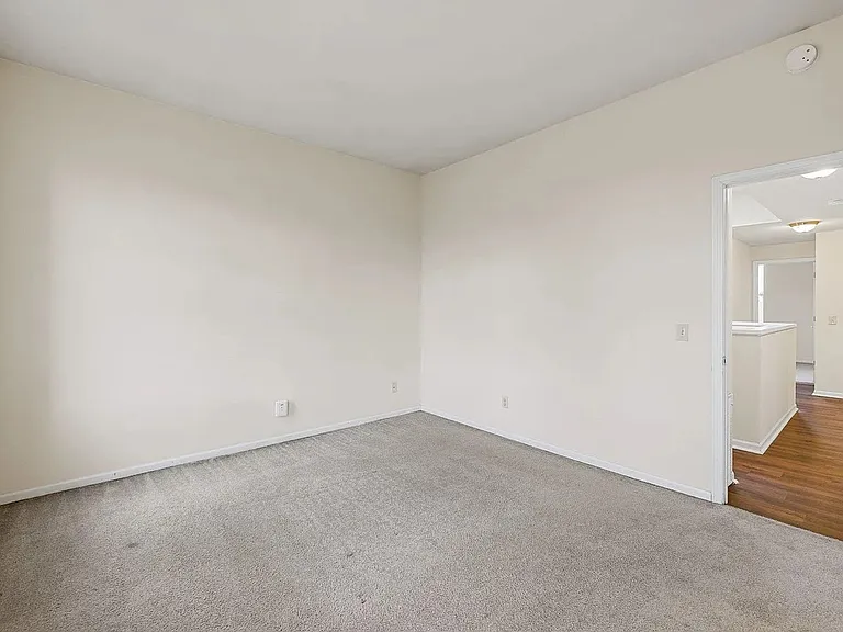 3901 Folsom Ave — Photo 12