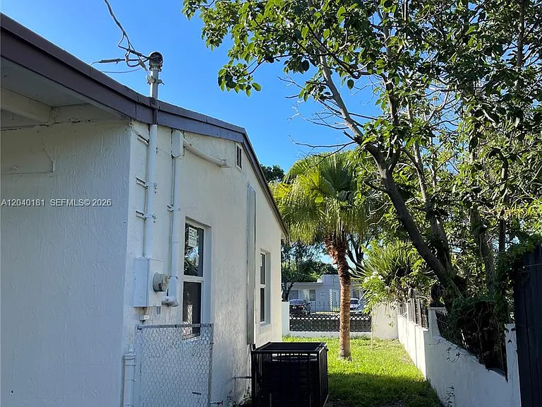 1310 Sharazad Blvd — Photo 24