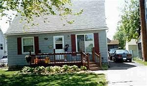 2nd image of 804 Euclid Ave