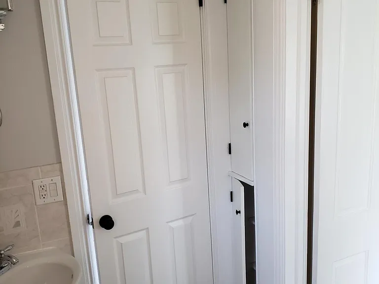 645 W Chestnut St #2 — Photo 14