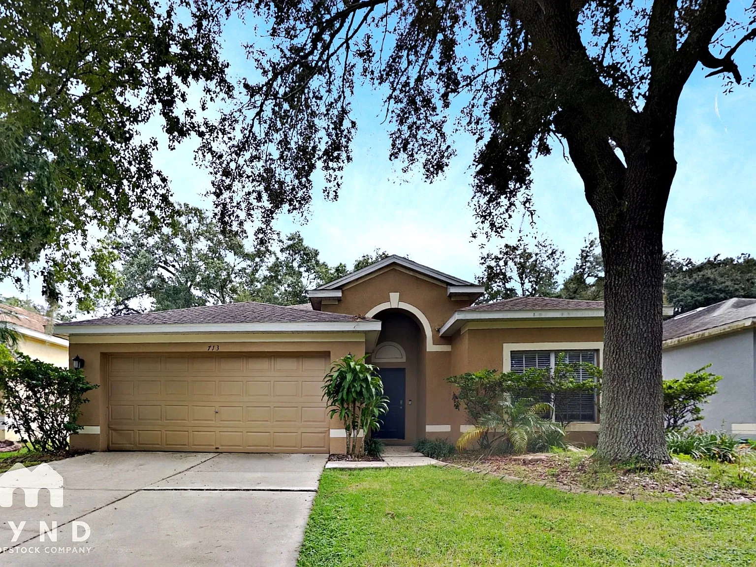 3 bed, 2.0 bath, 1630 sqft, $2,175 — Photo 1