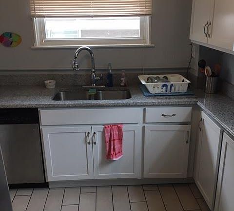 5th image of 3642 Columbus Ave #1