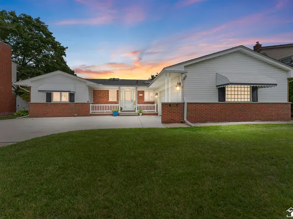 1541 Kenwood St, Trenton, MI 48183