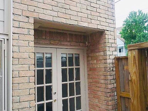 3rd image of 14600 Fonmeadow Dr APT 204