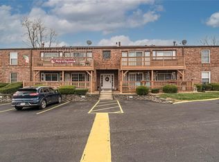 4298 Chateau De Ville Dr APT H, Saint Louis, MO