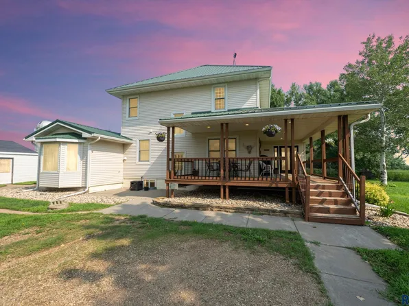 27151 479th Ave, Harrisburg, SD 57032