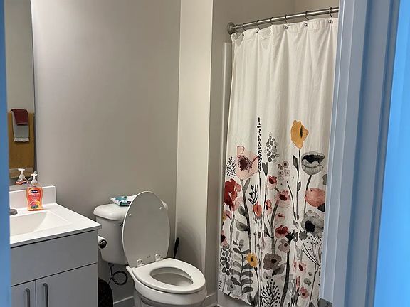 4th image of 2129 Apple Field Dr #10