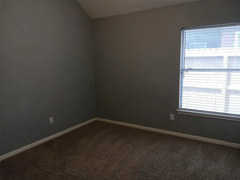 21531 Cedar Cove Dr — Photo 15