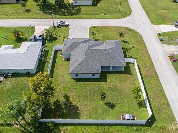 5th image of 2509 SW 13th Ave