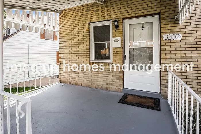 3202 Hazelhurst Ave — Photo 8