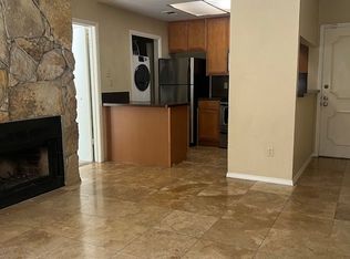 806 W 24th St APT 121, Austin, TX 78705