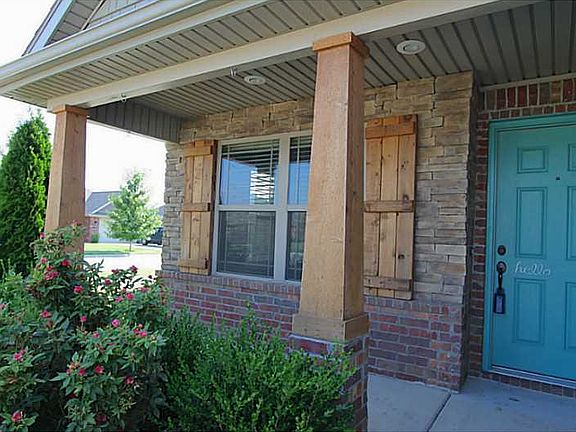 4th image of 3033 N Verona Ln