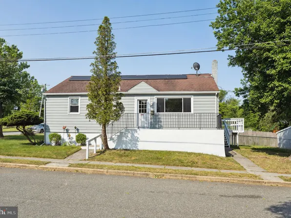264 Elizabeth Ave, Paulsboro, NJ 08066