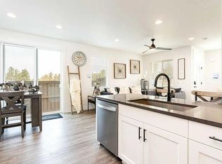 3062 NE Terreo Pl UNIT 3, Bend, OR 97701