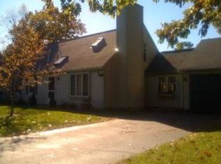 51 Willow Grove Rd, Brunswick, ME 04011