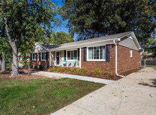 4810 Penn Wyne Dr, Greensboro, NC 27410