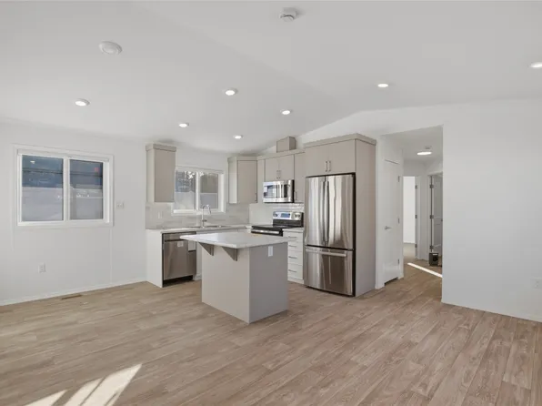 1375 Ord Rd #69, Kamloops, BC V2B 7V3