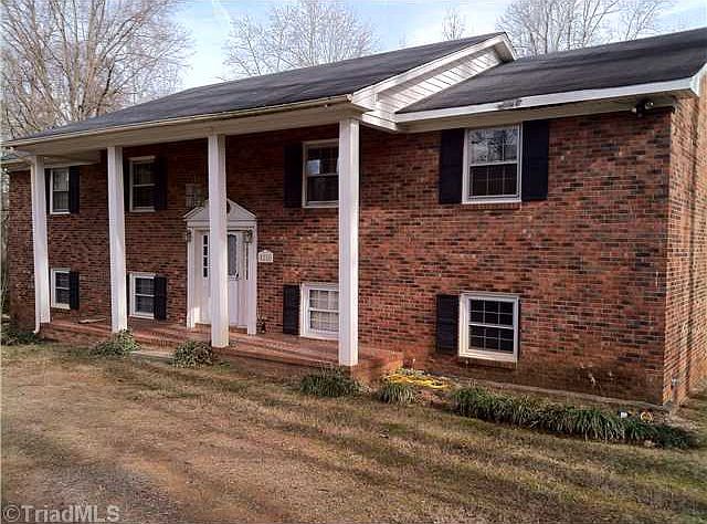 1st image of 5218 Skylark Dr
