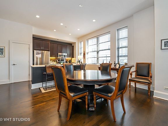 5th image of 5 N Wabash Ave APT 1701