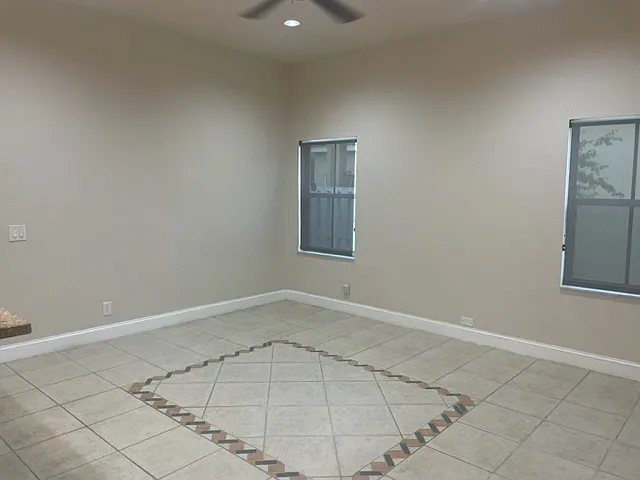 646 Vista Meadows Dr — Photo 21