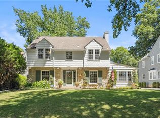 1018 Arno Rd, Kansas City, MO 64113