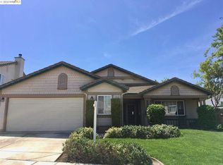 14 Pinenut Ct, Oakley, CA