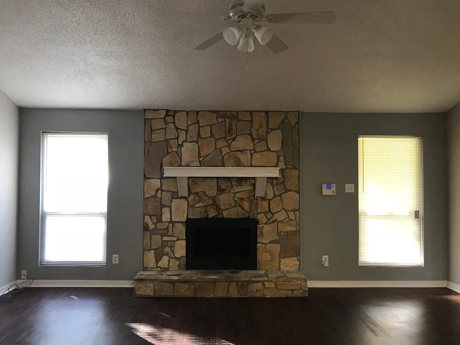 1755 Wagon Wheel Dr — Photo 3