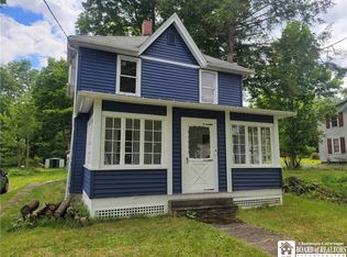 153 Lakeview Ave, Lakewood, NY 14750