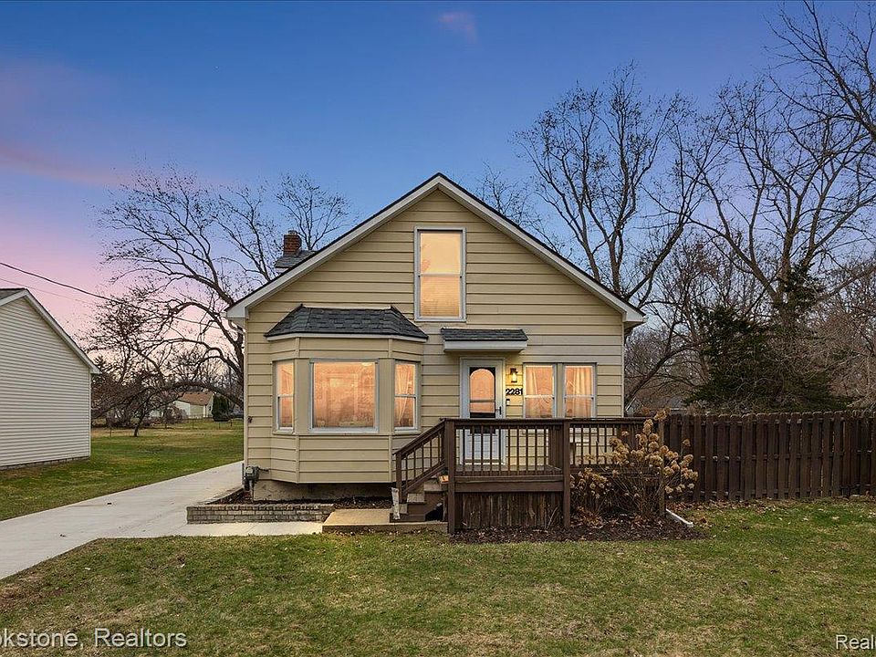 1st image of 2281 Dexter Rd